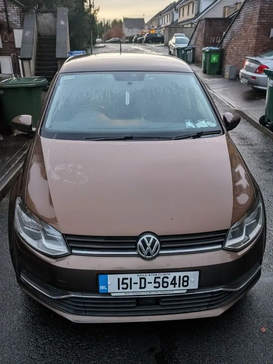 2015 Volkswagen Polo - Image 1