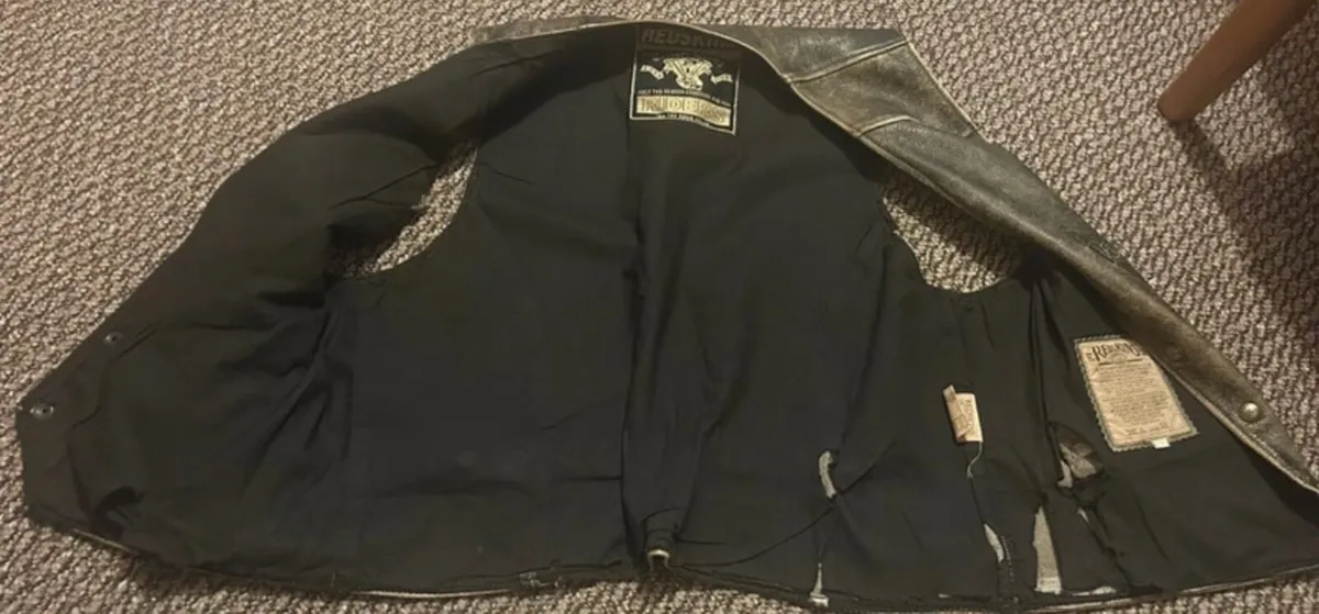 Vintage Redskins biker Gillet - Image 2