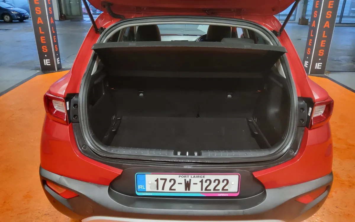 Kia Stonic 2017 - Image 4