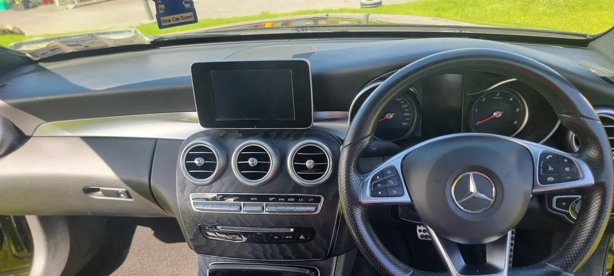 Mercedes-Benz C-Class 2017 - Image 2