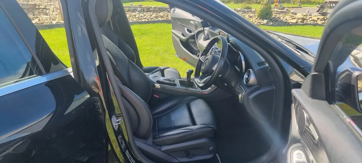 Mercedes-Benz C-Class 2017 - Image 4