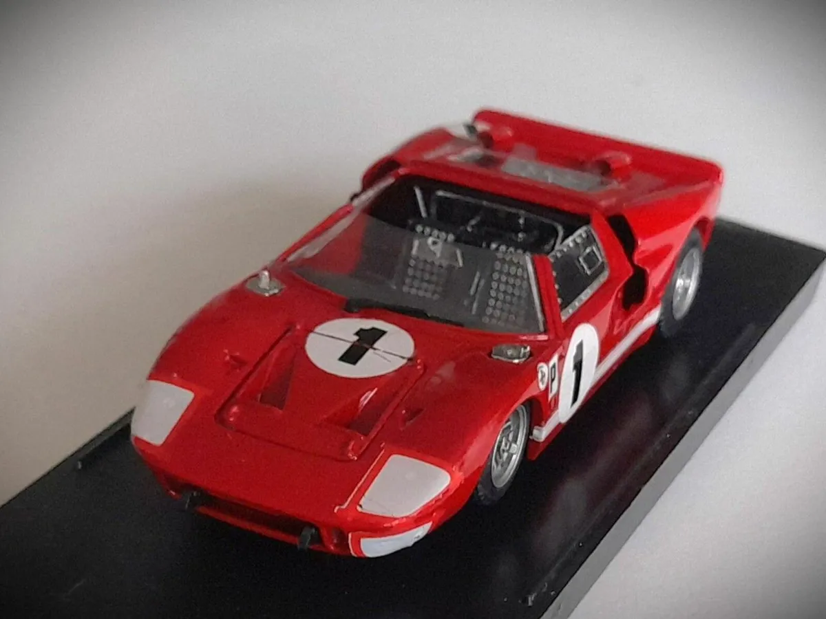 Collectable Bang Model 1:43–Ford GT40 Mk2 X1 Open - Image 1