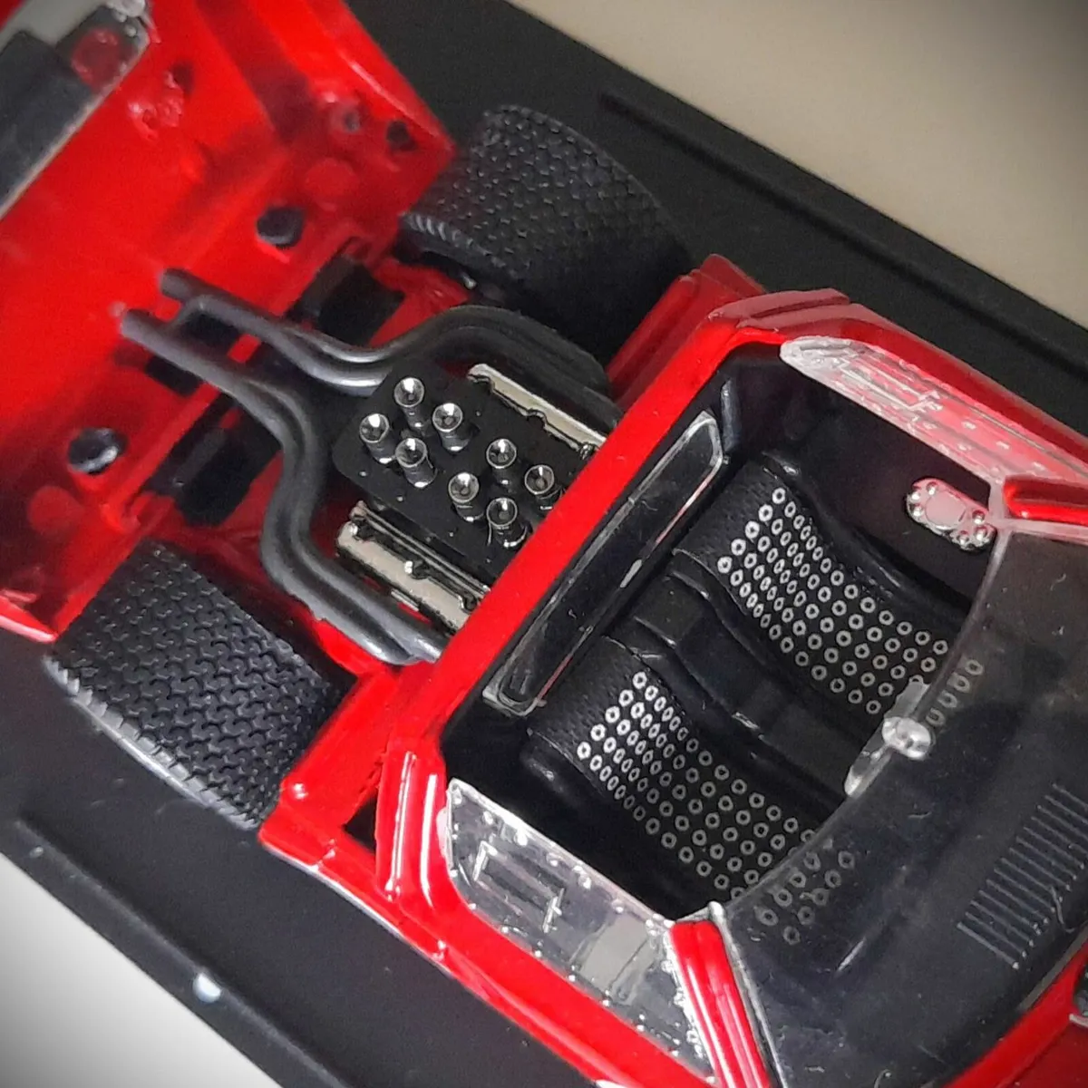 Collectable Bang Model 1:43–Ford GT40 Mk2 X1 Open - Image 3