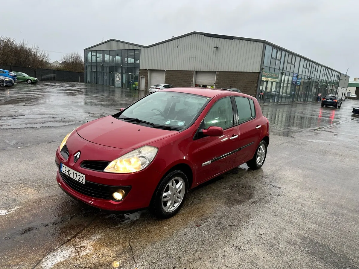NCT&TAX 2009 Renault Clio 1.1 - Image 3