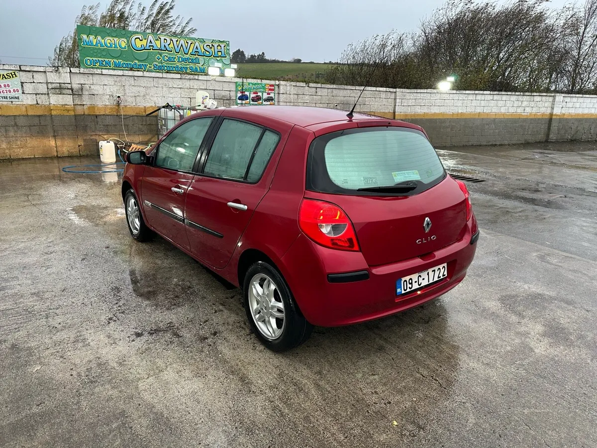 NCT&TAX 2009 Renault Clio 1.1 - Image 4