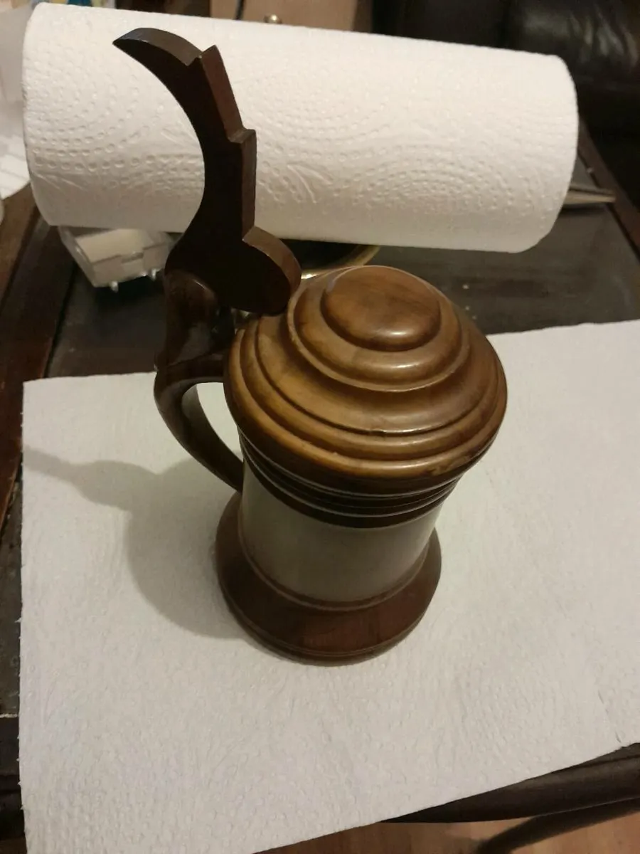 Vintage hand carved tankard - Image 1