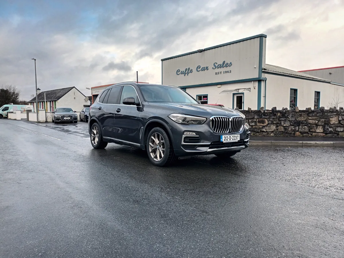 2021 BMW X5 xDrive45e xLine - Image 1