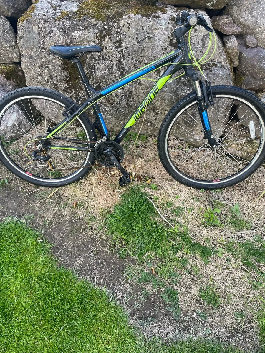Child / teenager bike - Image 1
