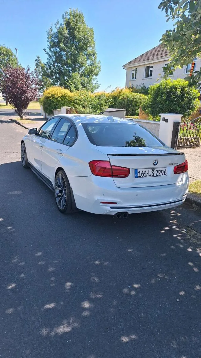 BMW 320d f30 ED sport m-performance leather - Image 4
