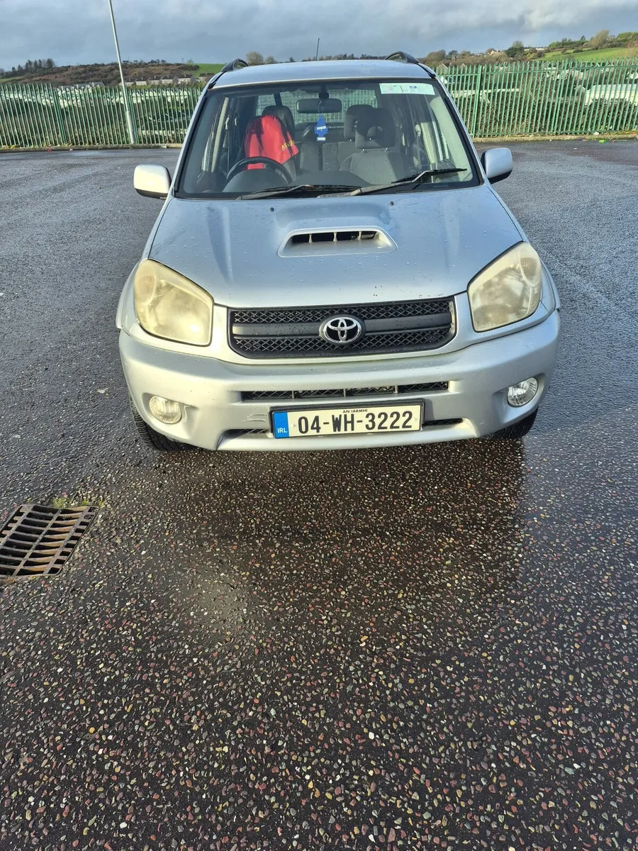 2004 Toyota Rav 4 2.0D4D with Low Mileage - Image 2