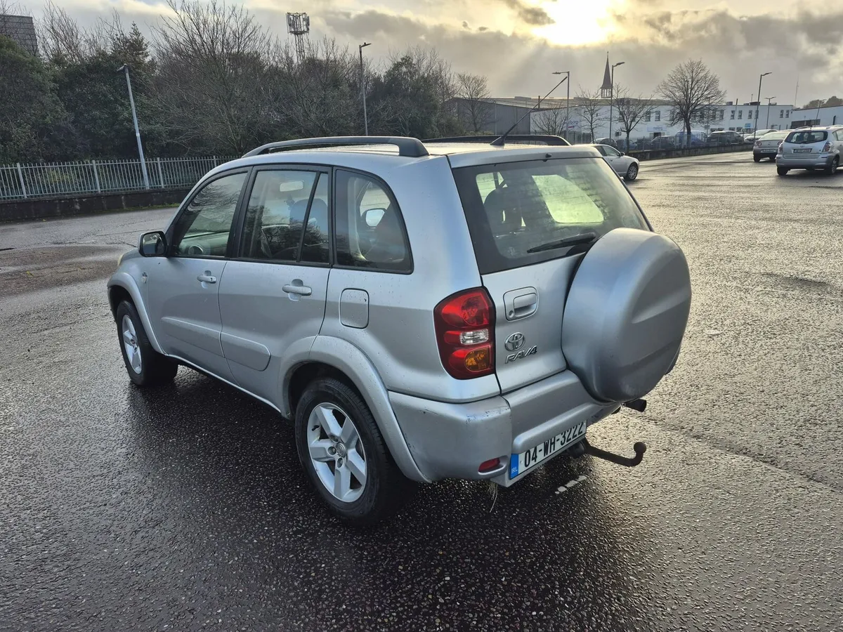 2004 Toyota Rav 4 2.0D4D with Low Mileage - Image 4