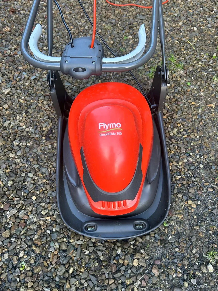 Flymo lawn mower Husqvarna - Image 1