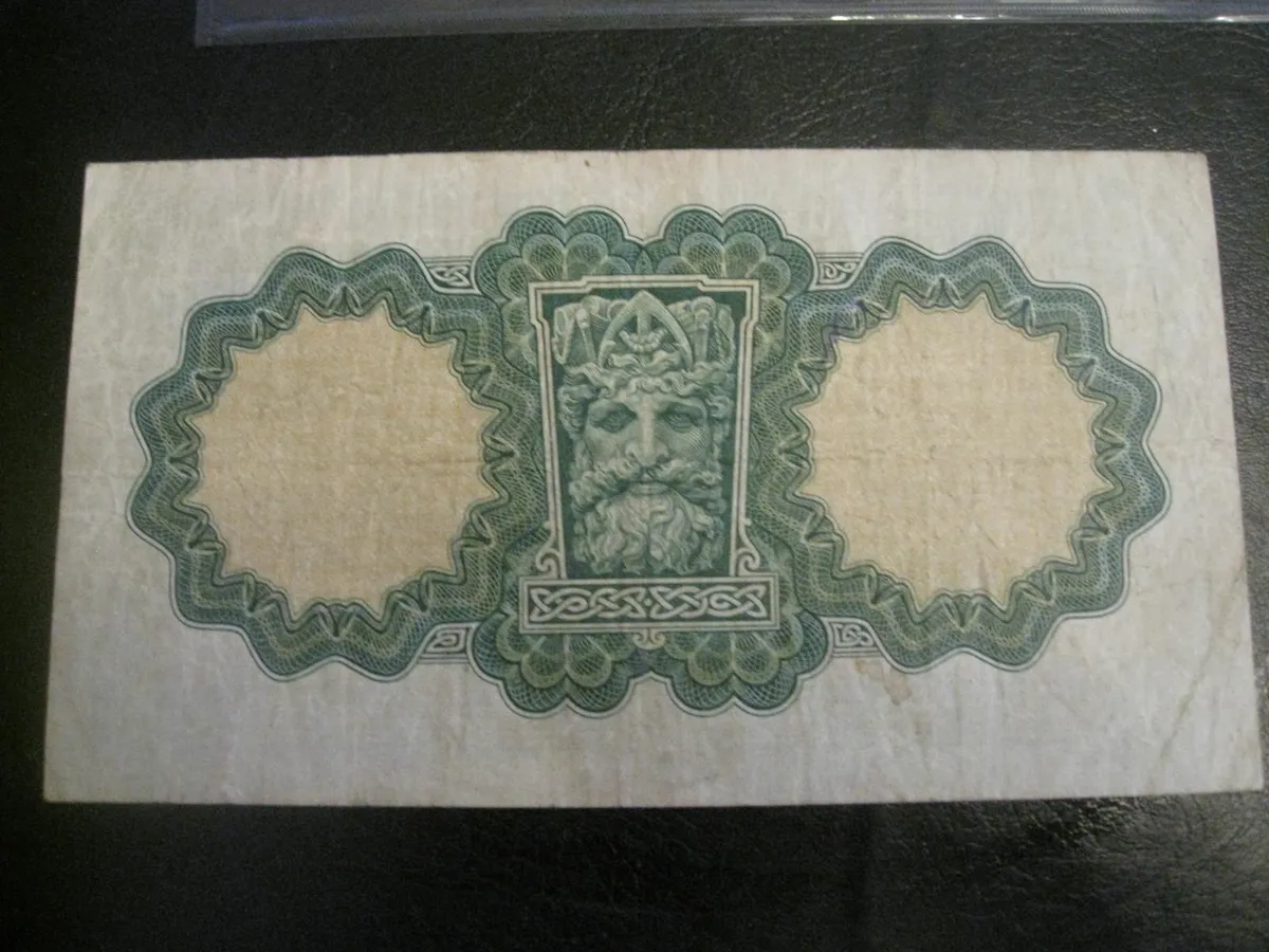 Lady Lavery 1 Pound War Code F - Various Prices - Image 4