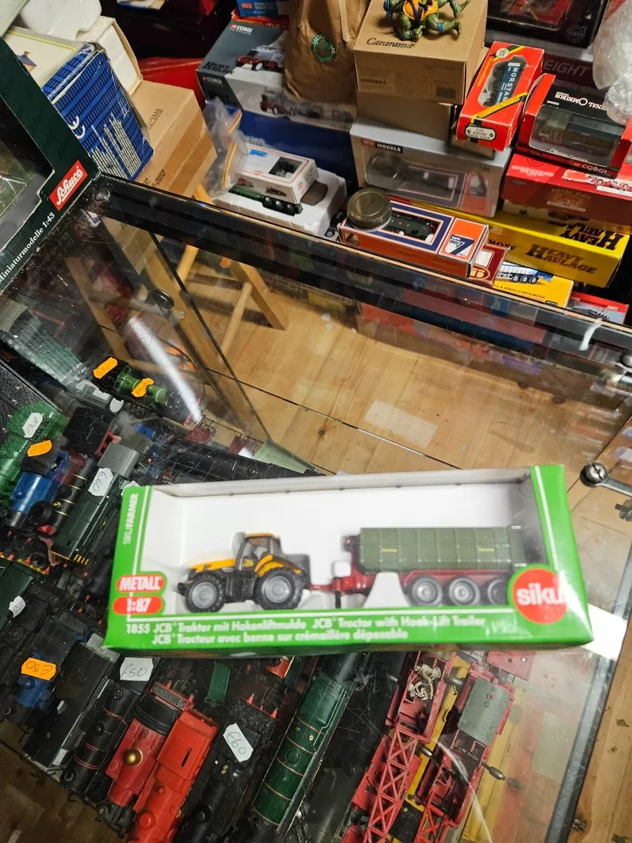 Siku Tractor and Trailer