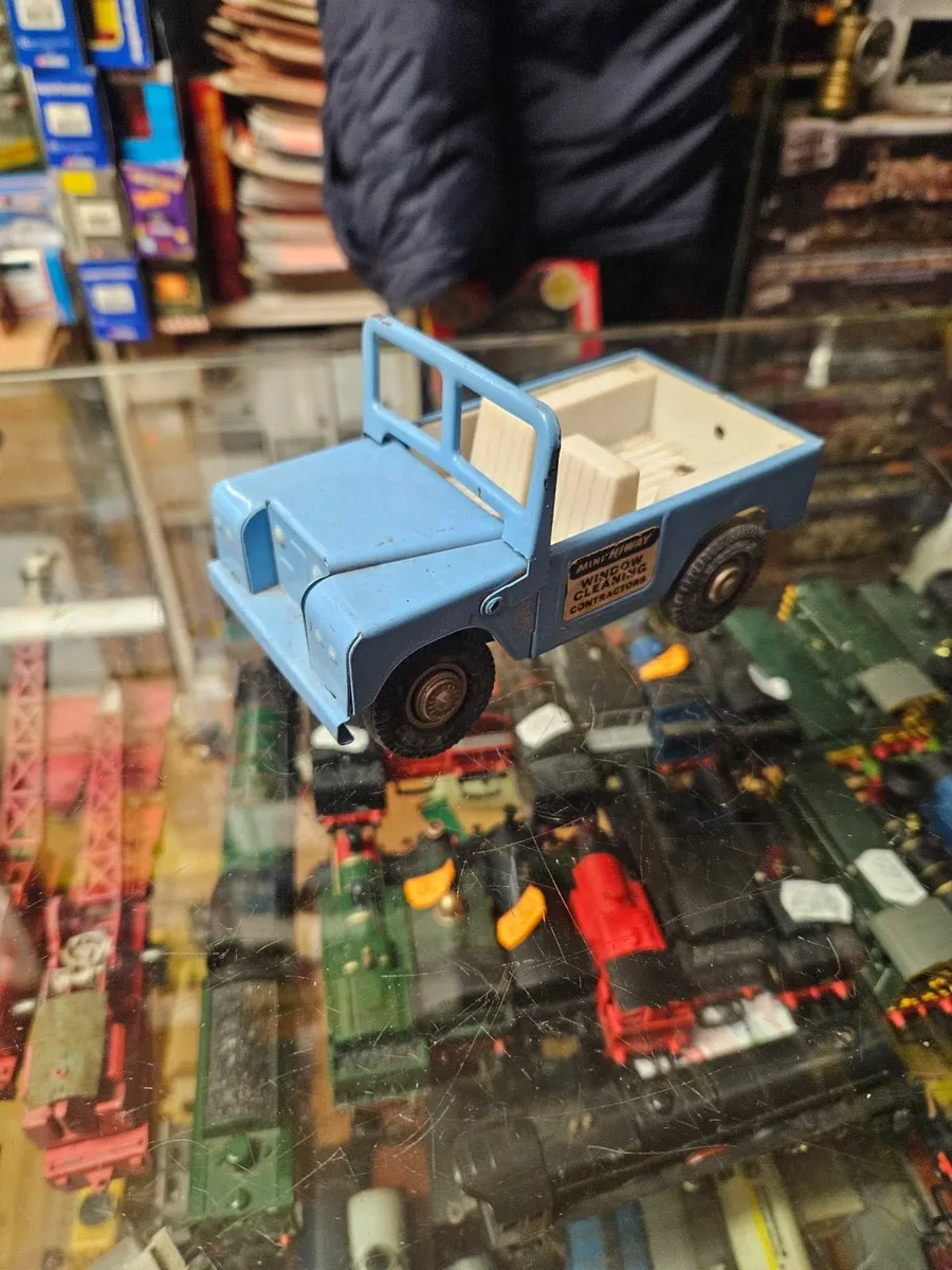 Vintage Triang Pressed Steel Landrover - Image 1