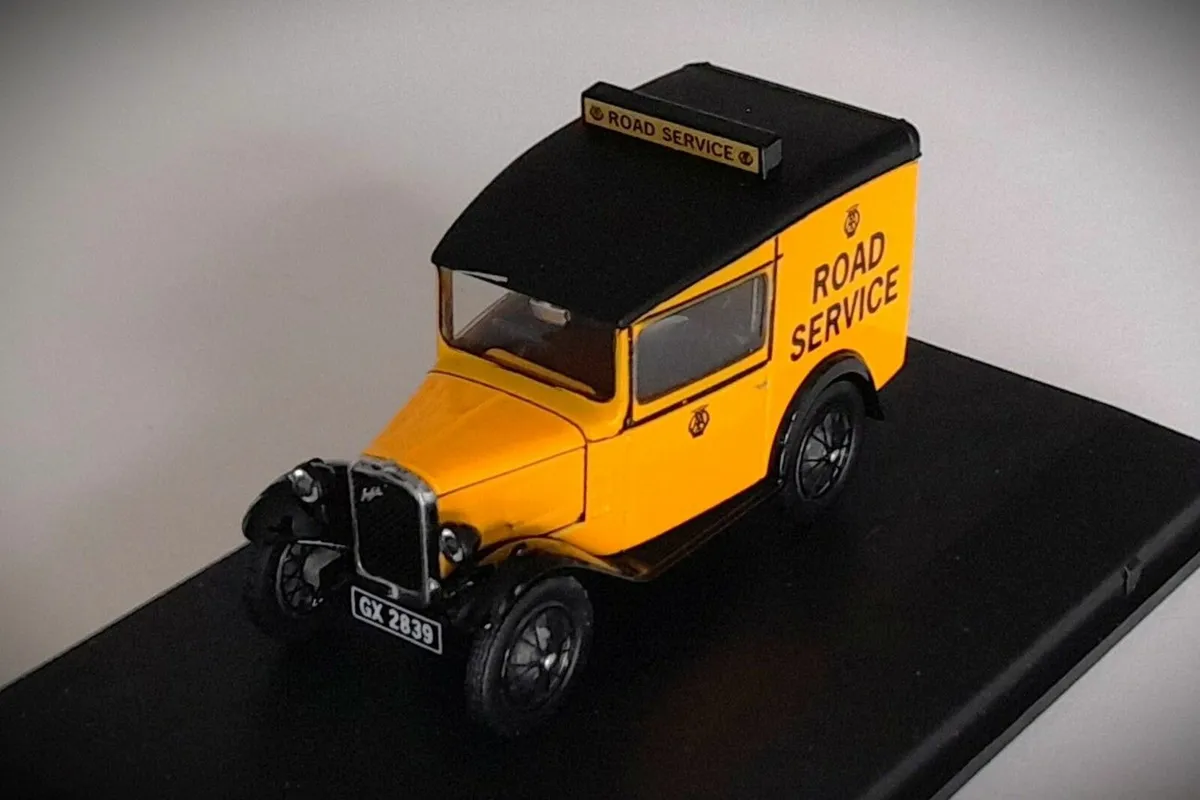 Collectable Oxford Diecast – Austin 7 RN AA Van - Image 1