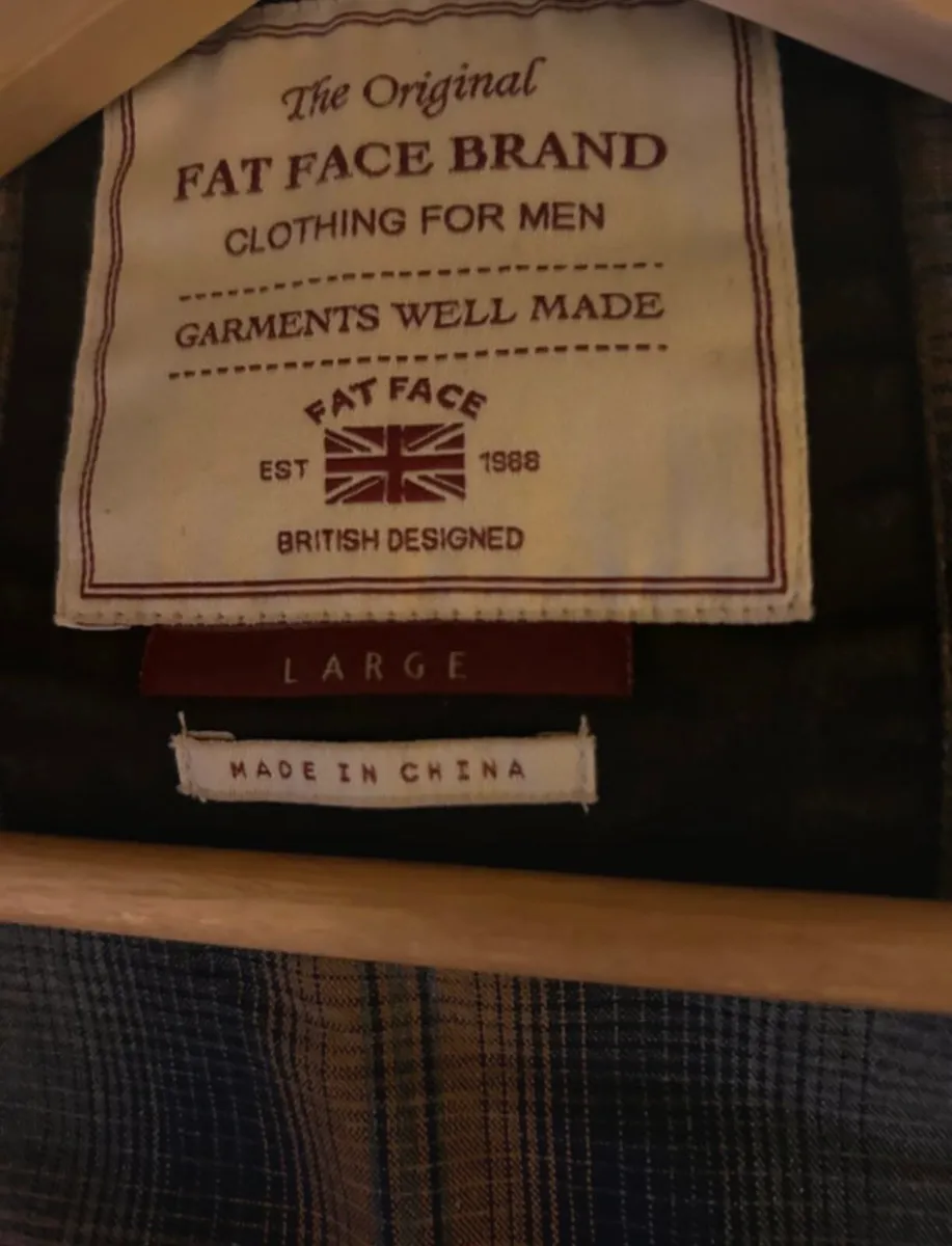 Men’s FatFace Wax Gillet - Image 3