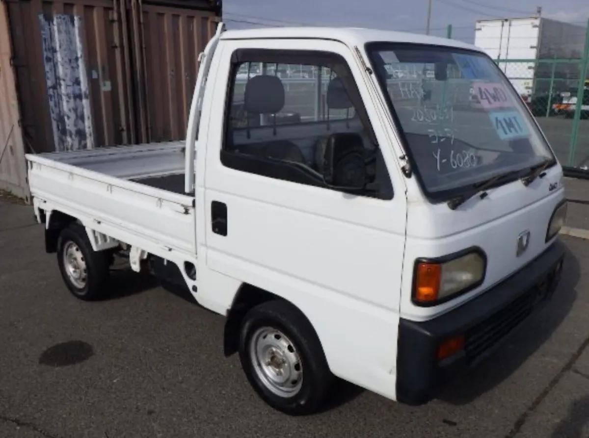 Honda Acty 4wd rare Attack model - Image 2