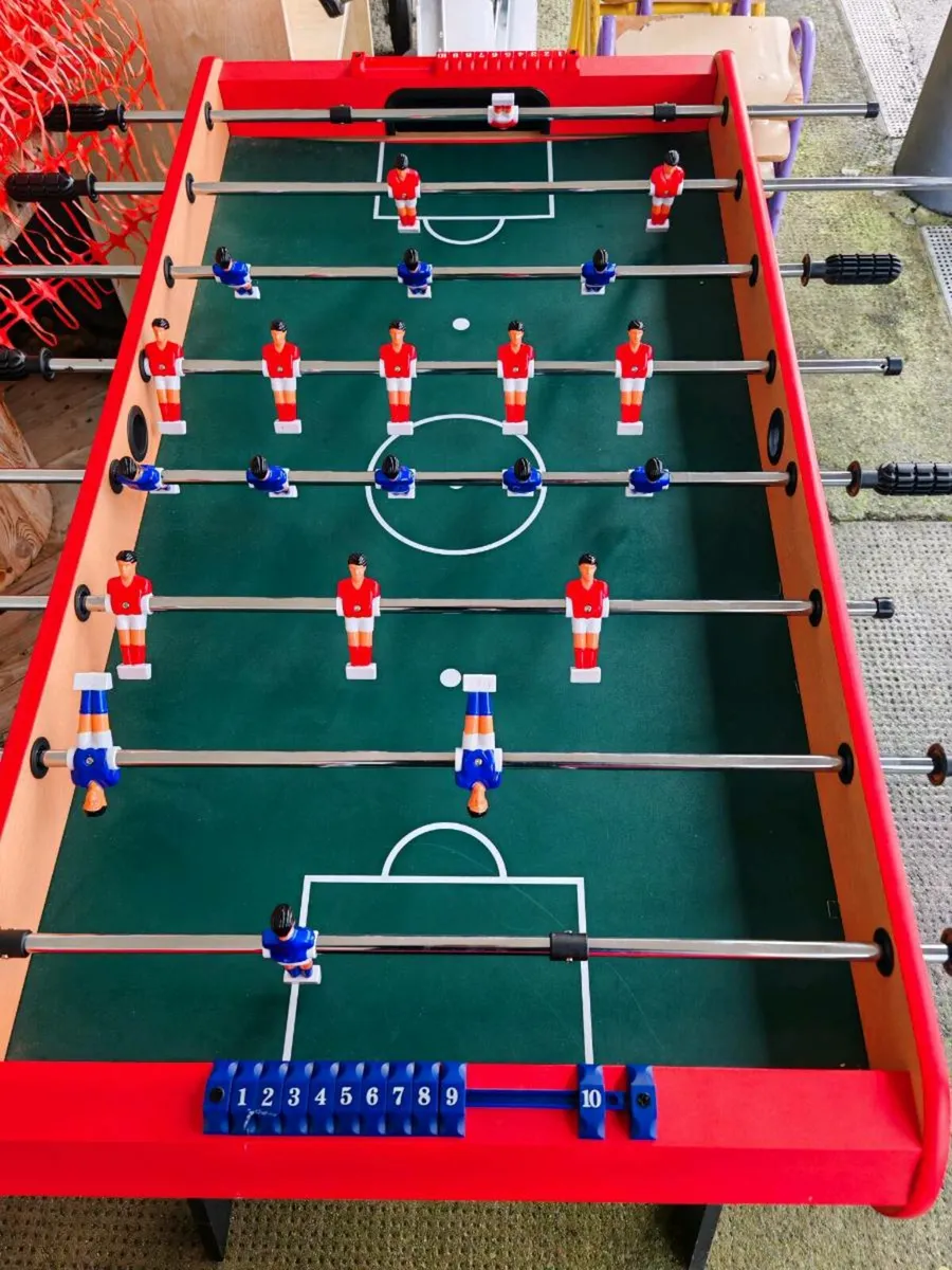 Soccer table - Image 1