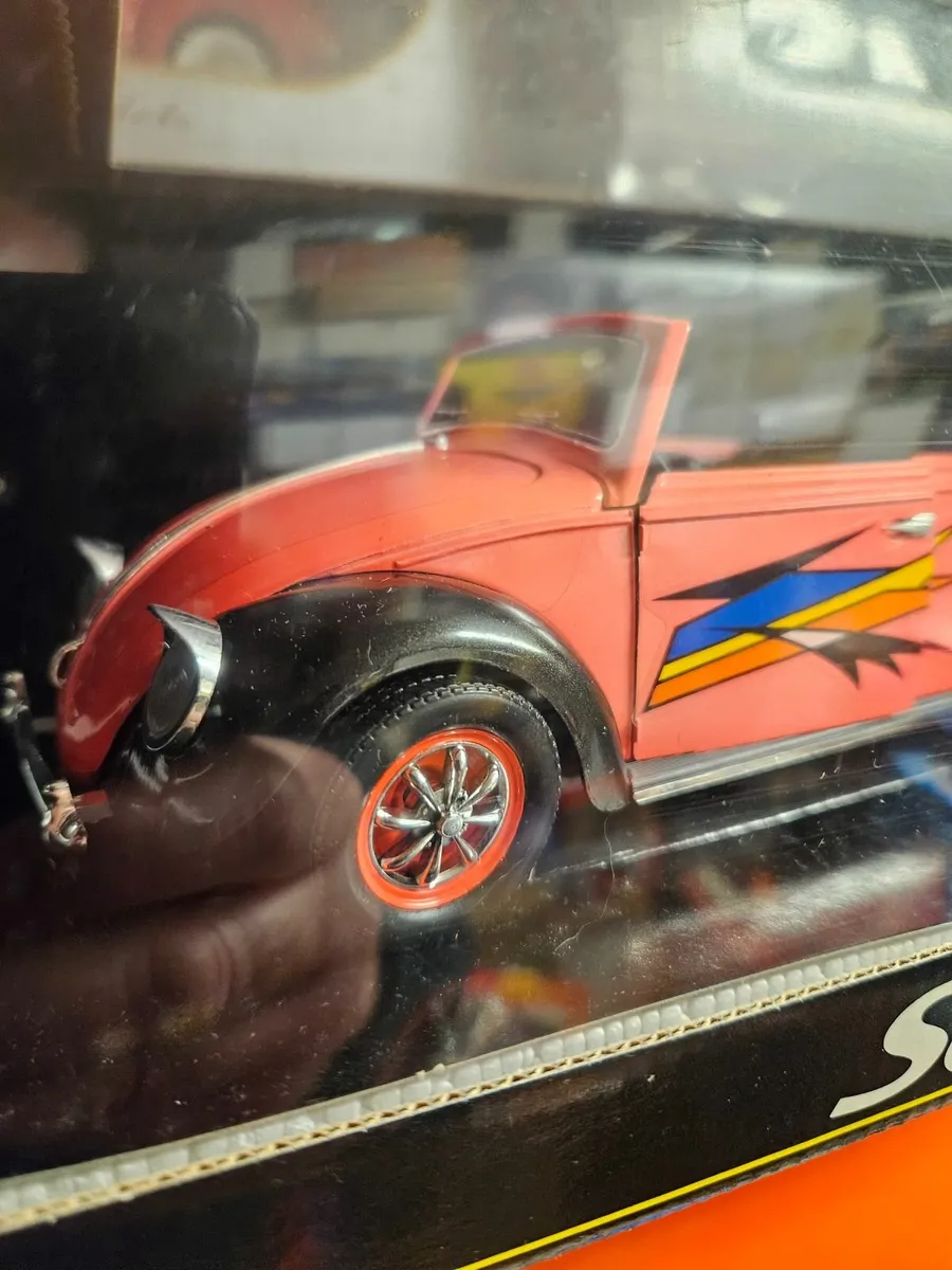 Corgi Solido VW Beetle 1.18 - Image 4