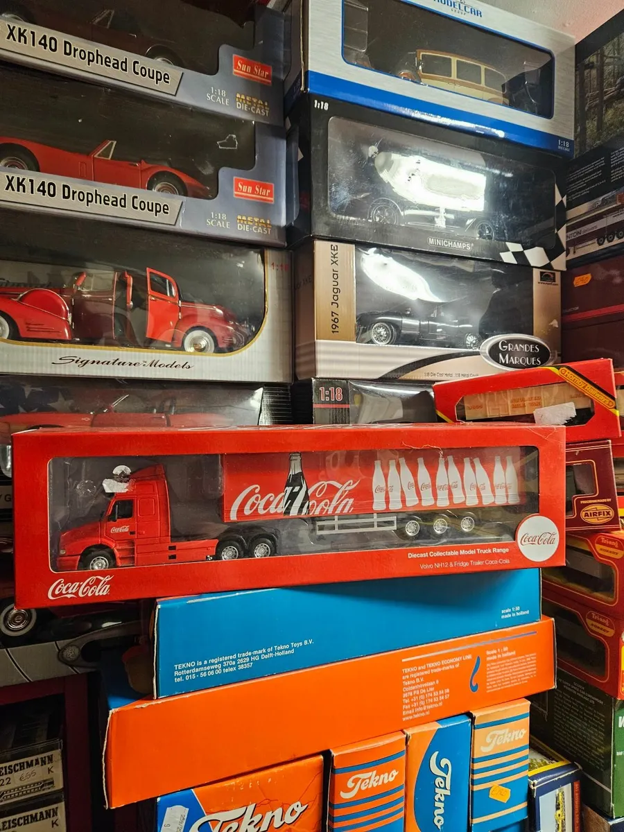 Corgi Coca Cola Truck - Image 1