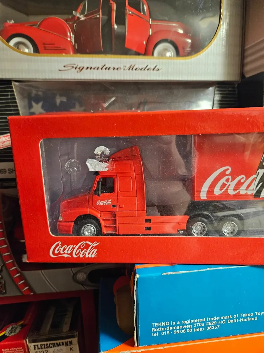 Corgi Coca Cola Truck - Image 3
