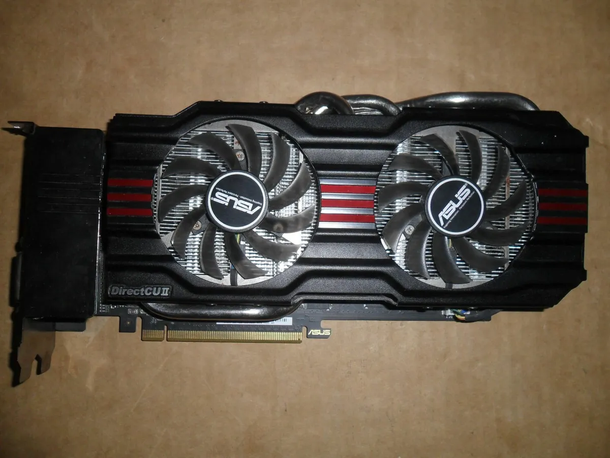 Asus gtx 670 directcu ii 2 gb - Image 4
