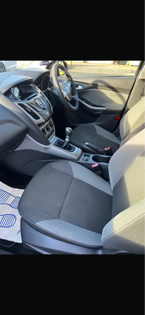 Ford Focus 2011 *brand new timing belt* - Image 3