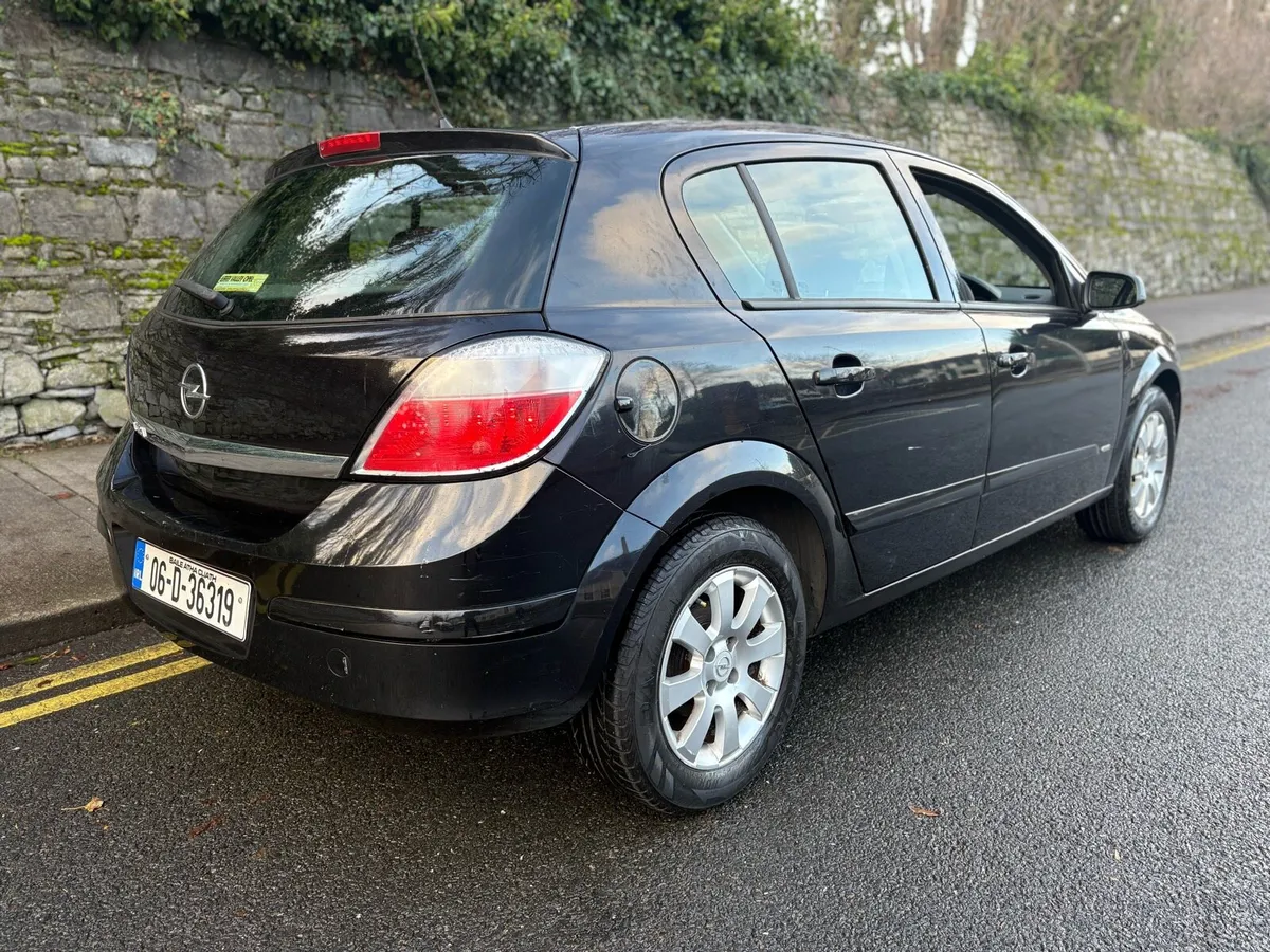 2006 Astra 1.4 Petrol (Hatchback) - Image 3
