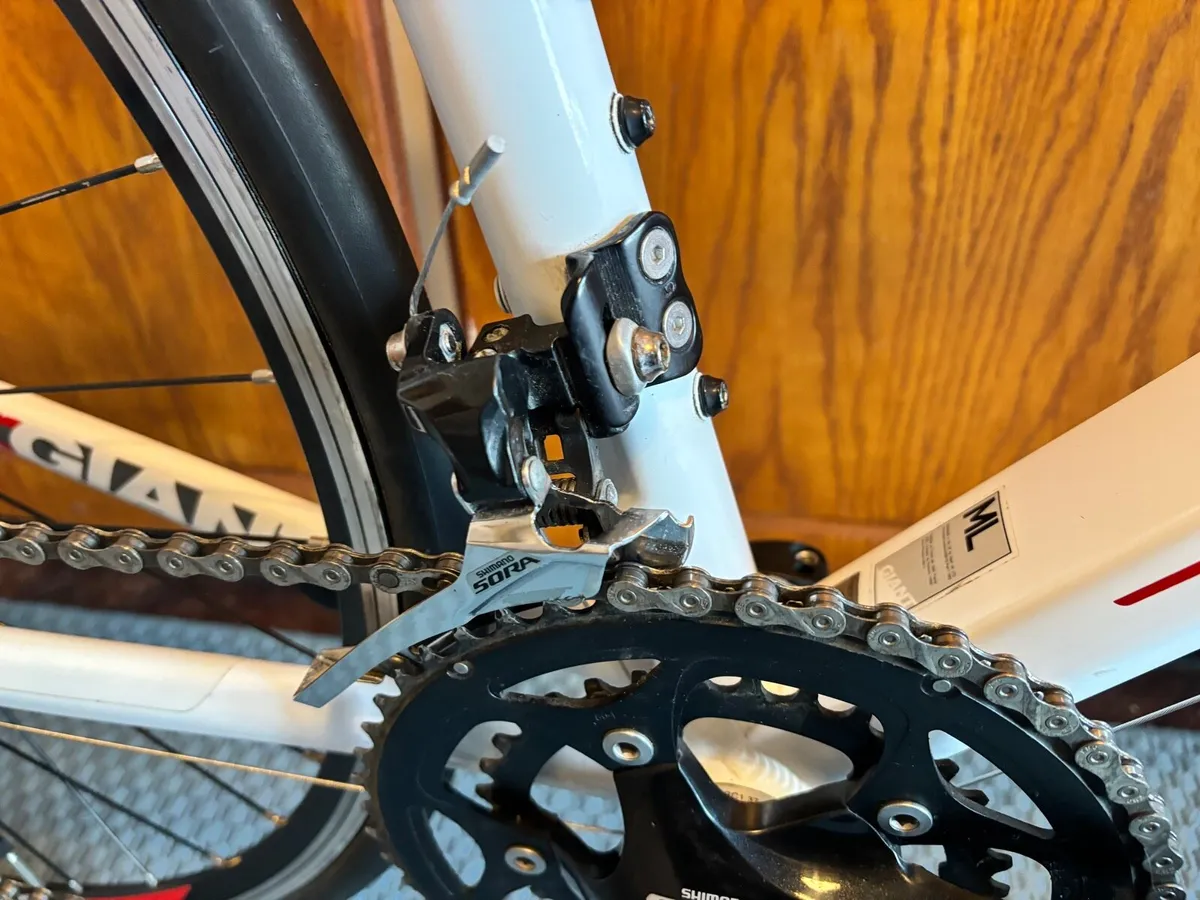 Giant Defy 3 - Image 4