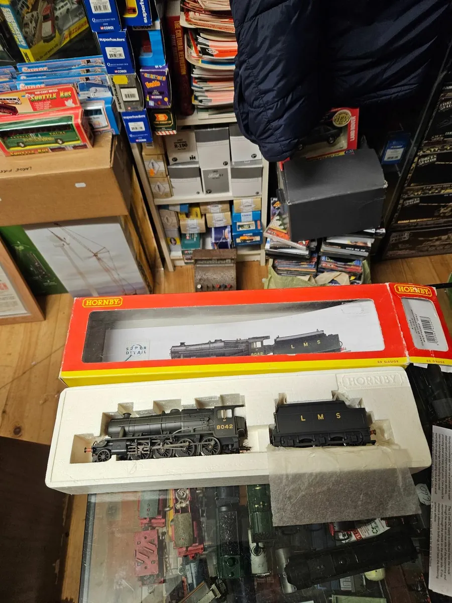 Hornby OO Gauge Steam Engine - Image 1