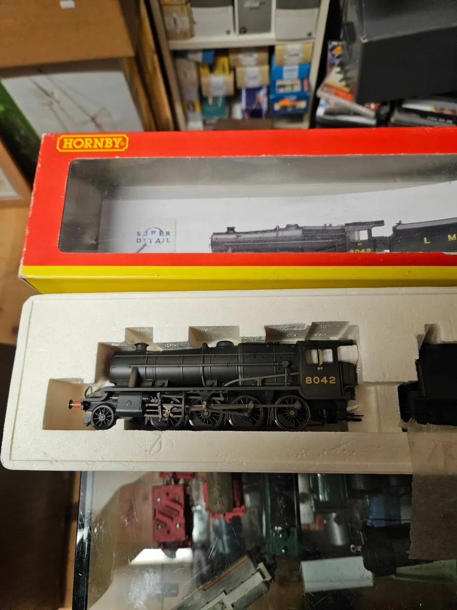 Hornby OO Gauge Steam Engine - Image 2