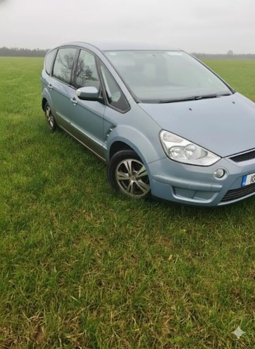 Ford S-Max 2010 - Image 3