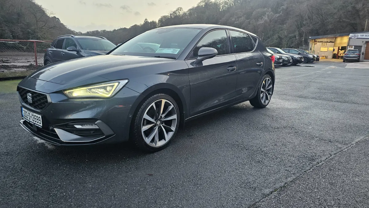 SEAT Leon 2020 2.0TDI 150hp DSG FR - Image 1