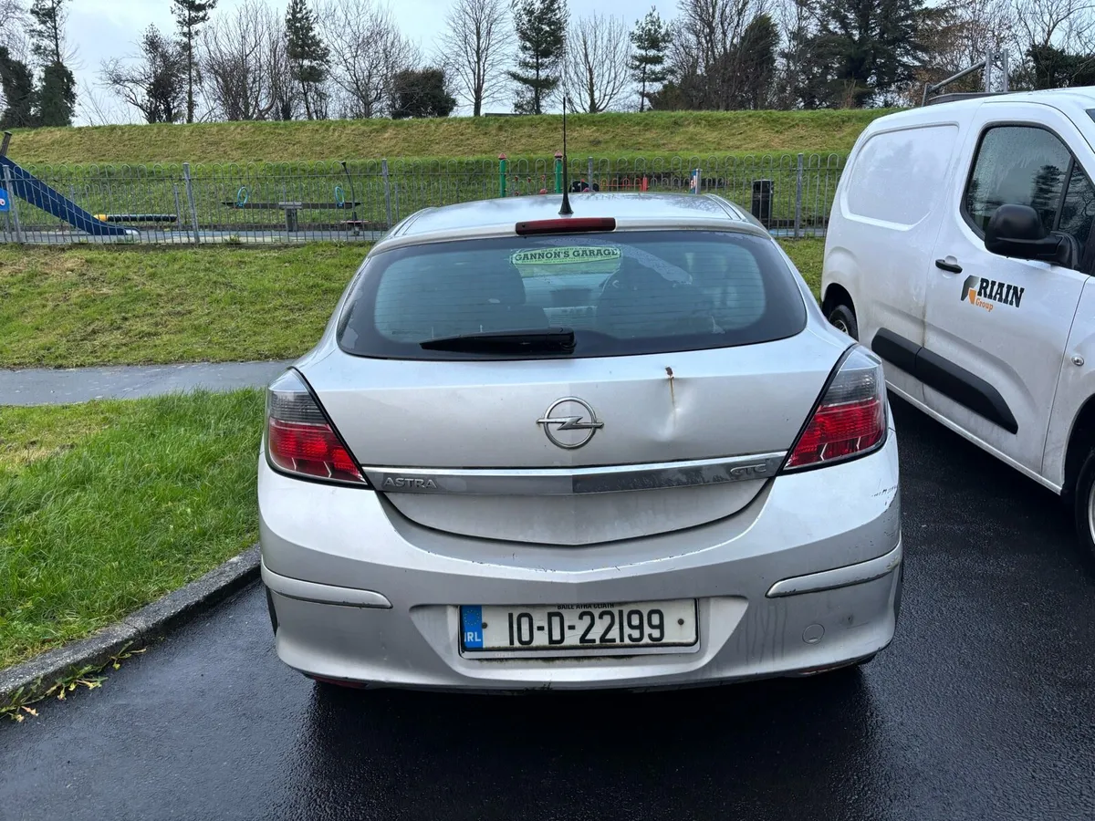 Opel Astra - Image 4