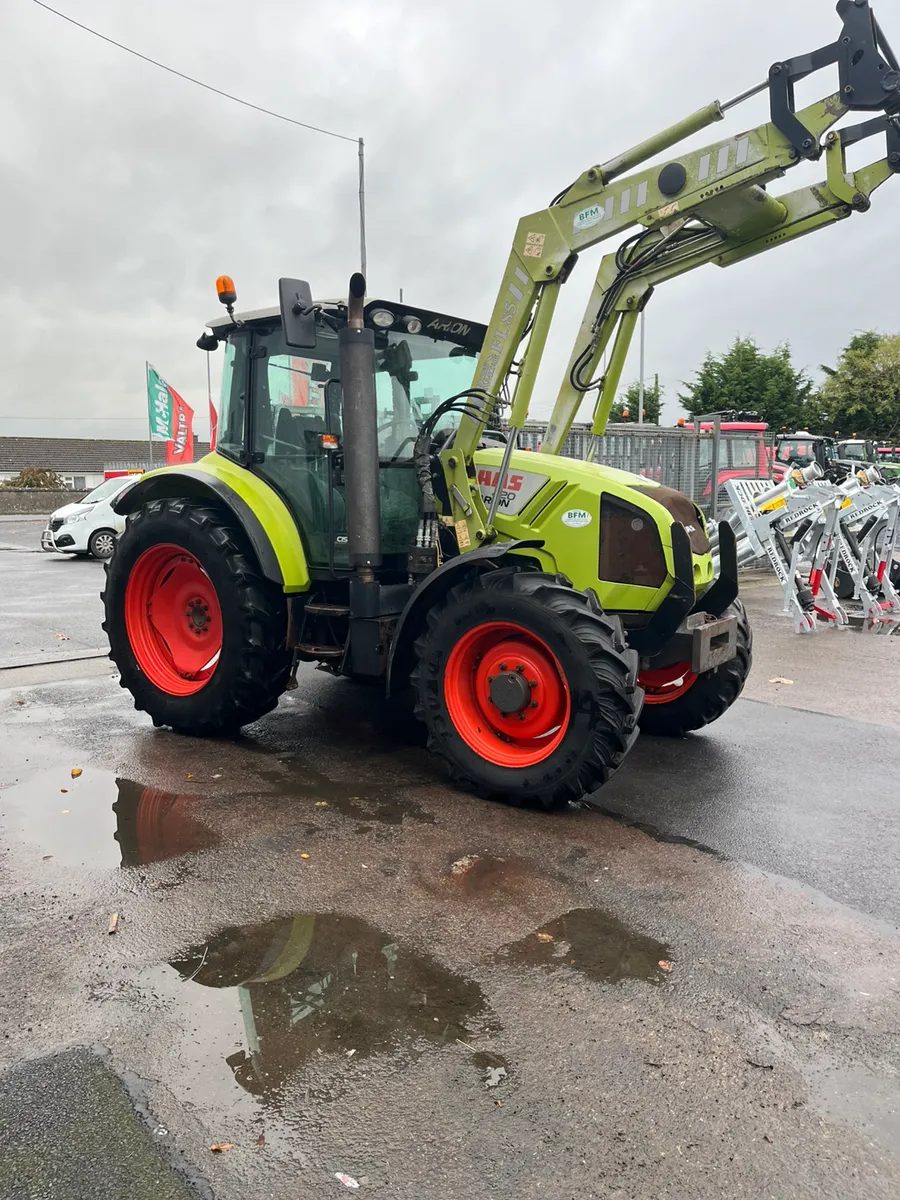 Claas Arian 420 & Loader - Image 2