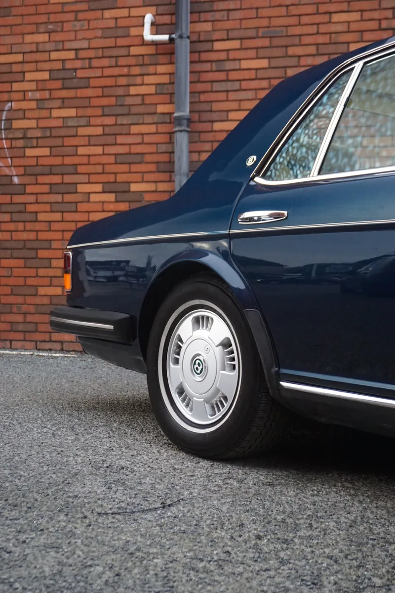 Bentley Brooklands *30k Miles* *Mint* - Image 4