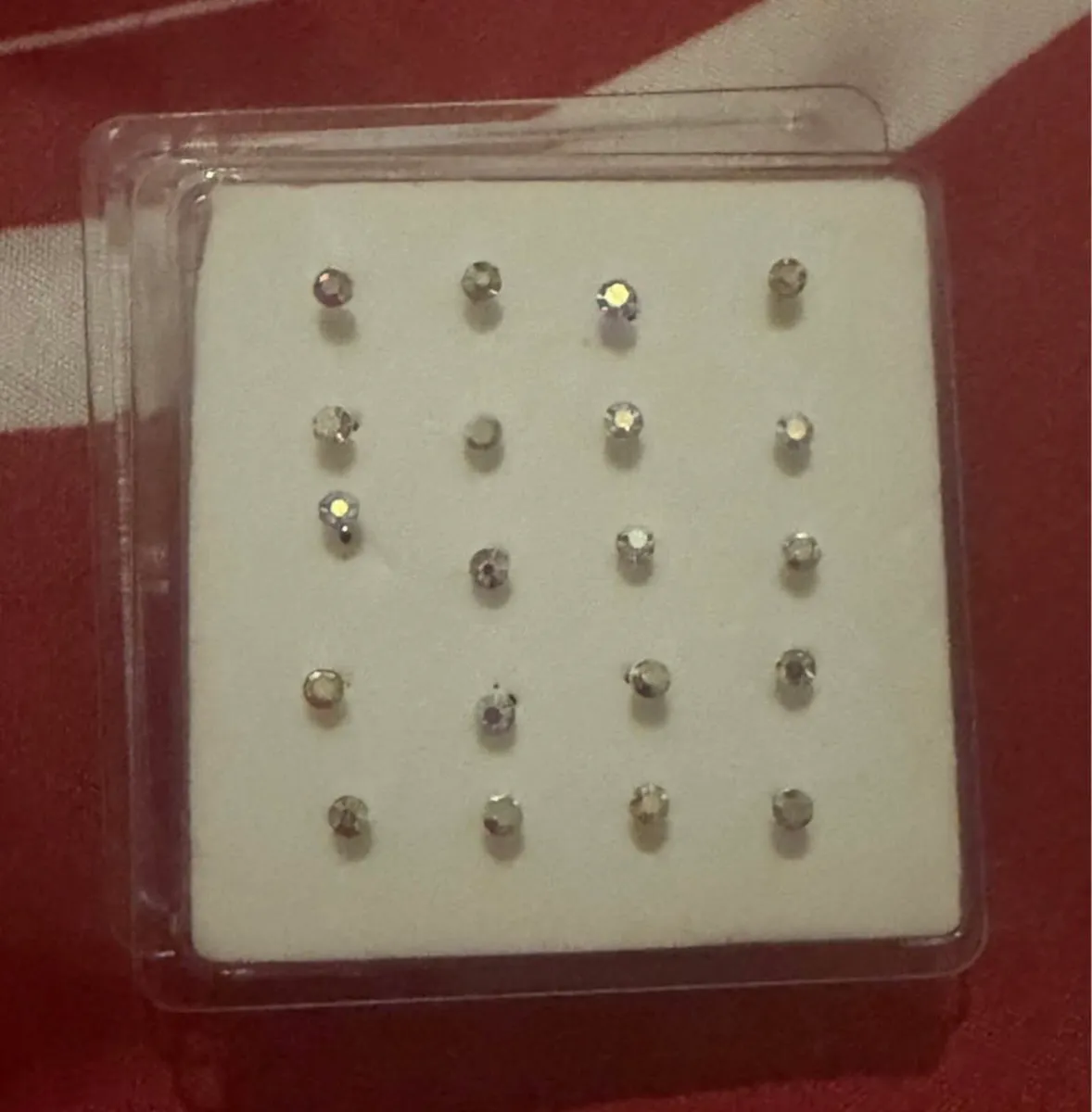 Nose piercings - Image 1