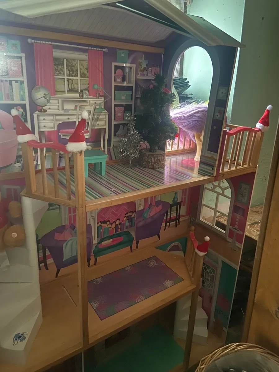Dolls House - Image 2