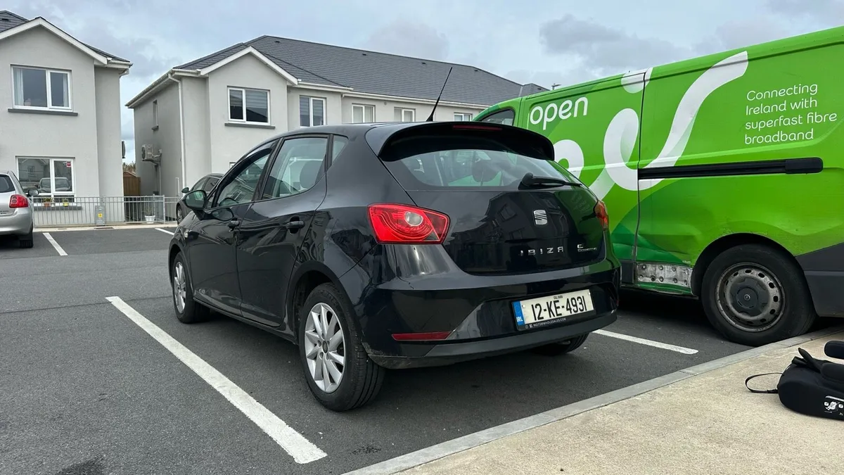 Seat Ibiza 1.2tdi LOW MILEAGE - Image 3