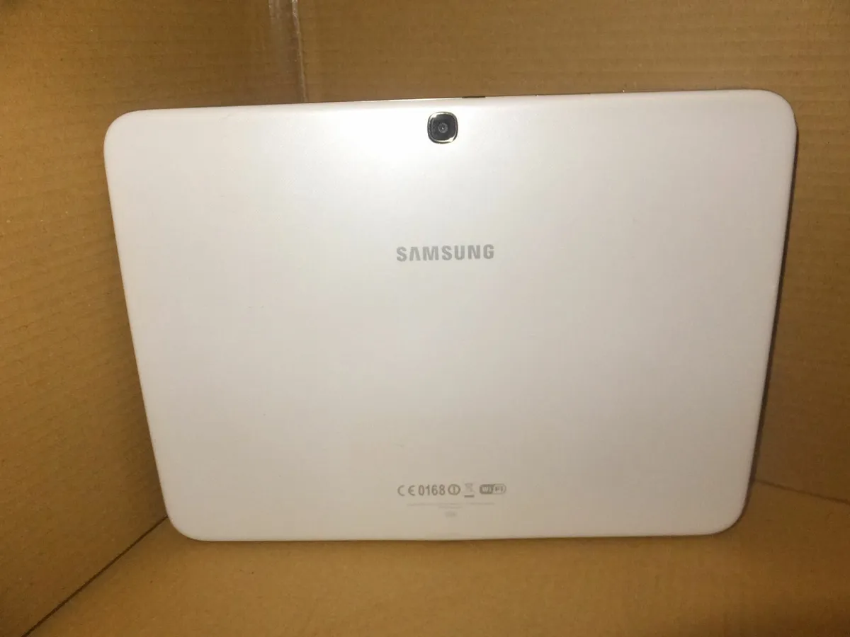 Samsung tablet - Image 2