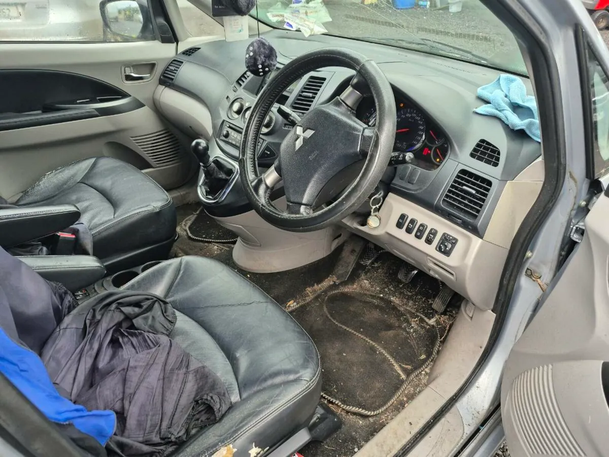 Mistubishi ( READ ADD)  PRICE 355 - Image 2