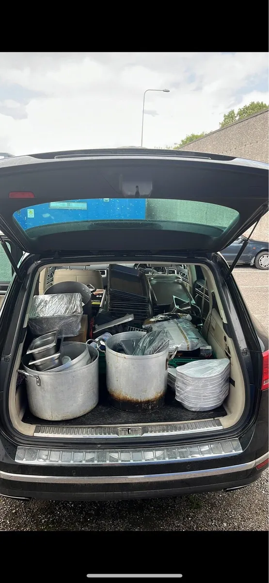 Restaurant kitchen equipment - Image 1