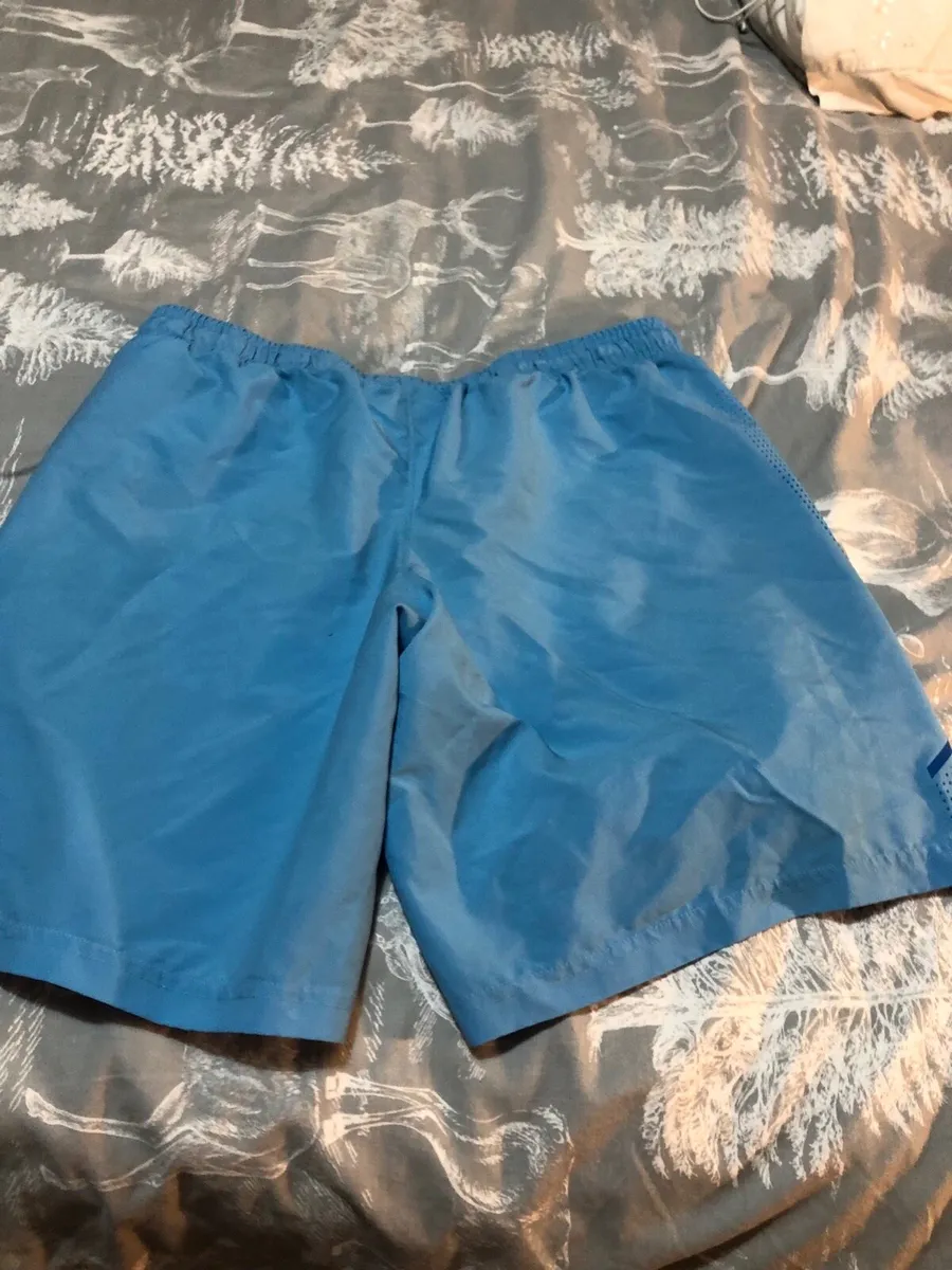 Boys under armour shorts size XL €5 - Image 2