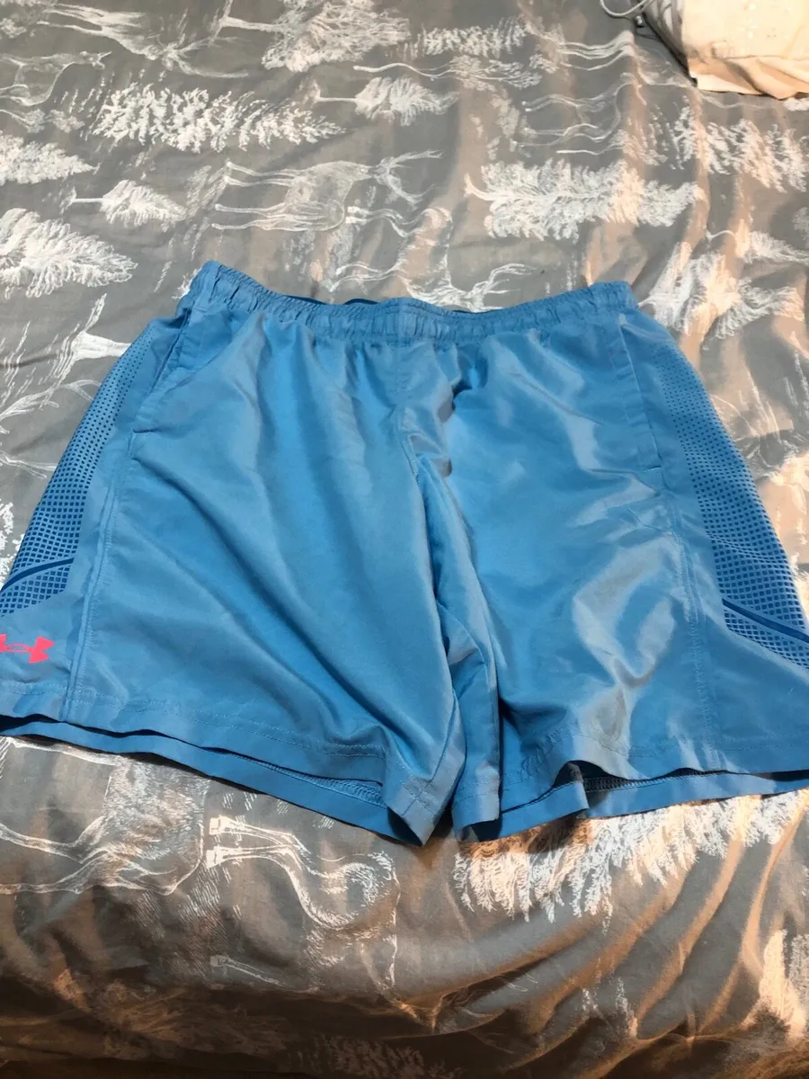 Boys under armour shorts size XL €5 - Image 4
