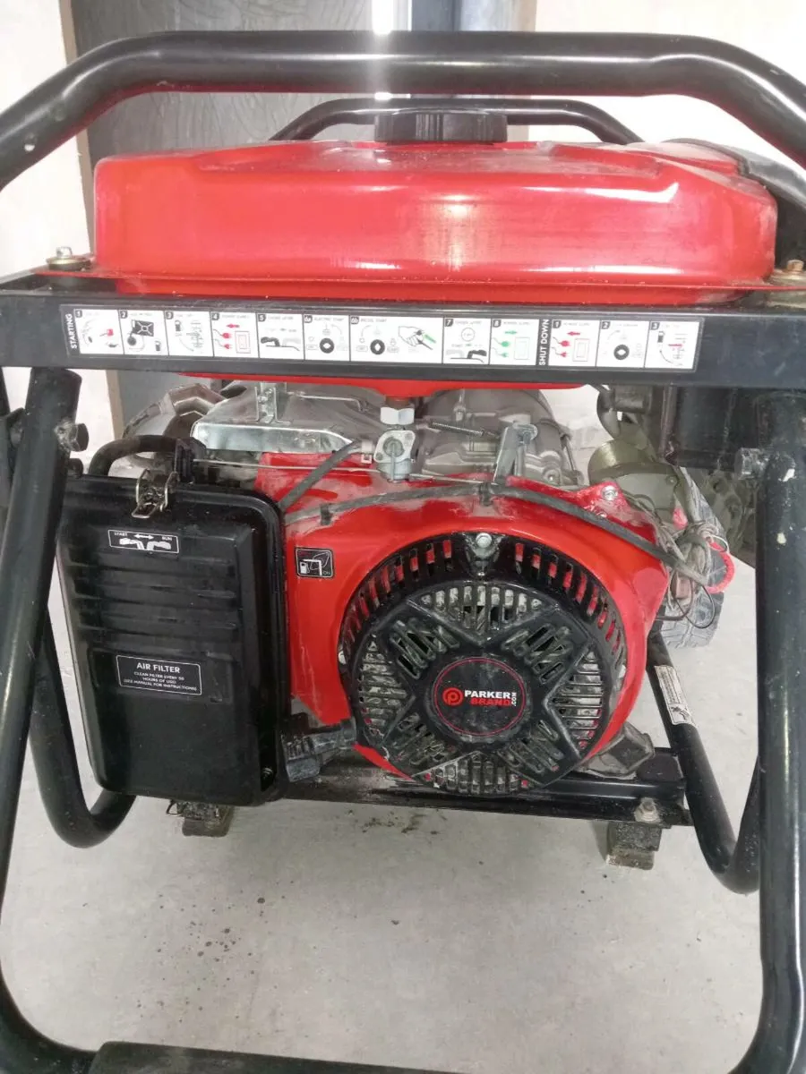 Petrol generator - Image 4