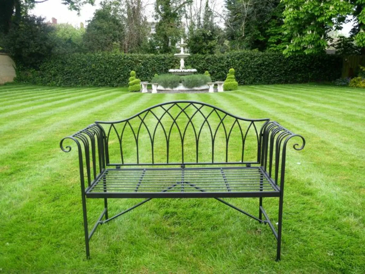 Black Bench – Curved Ends – D9410 - Image 2