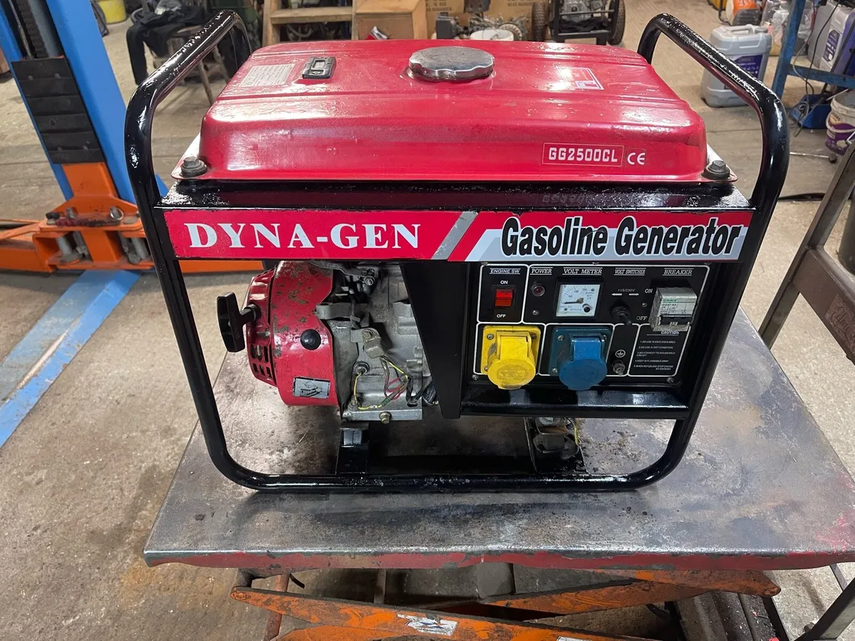 Petrol generator 2kw - Image 2