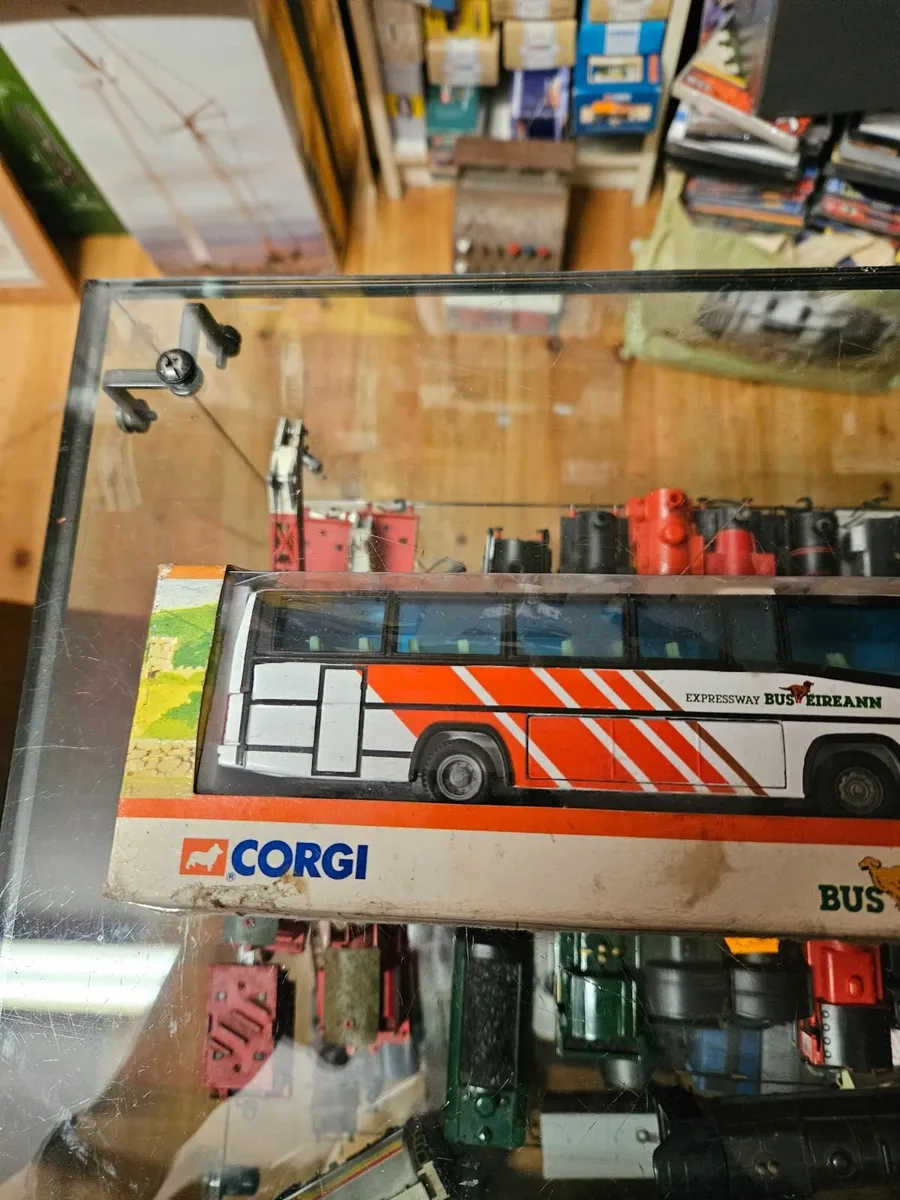 Corgi Bu Eireann Bus - Image 2