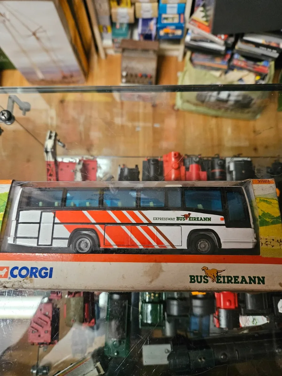 Corgi Bu Eireann Bus - Image 3